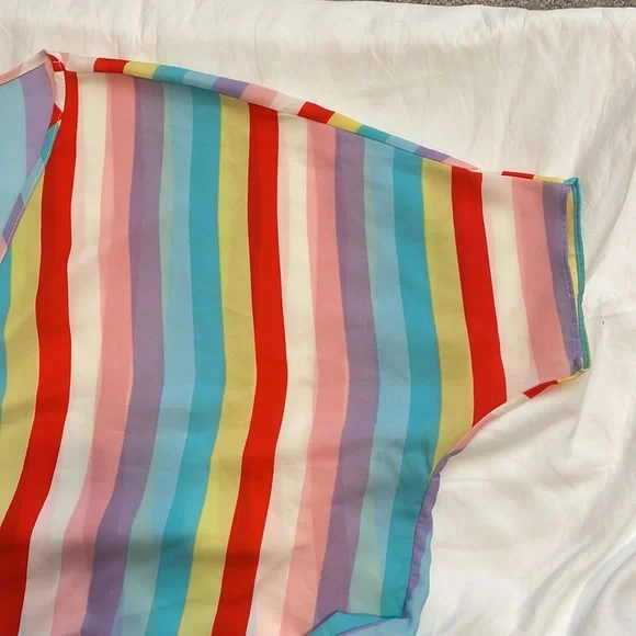 🆕 Oversized sheer overlay top - Picture 3 of 5